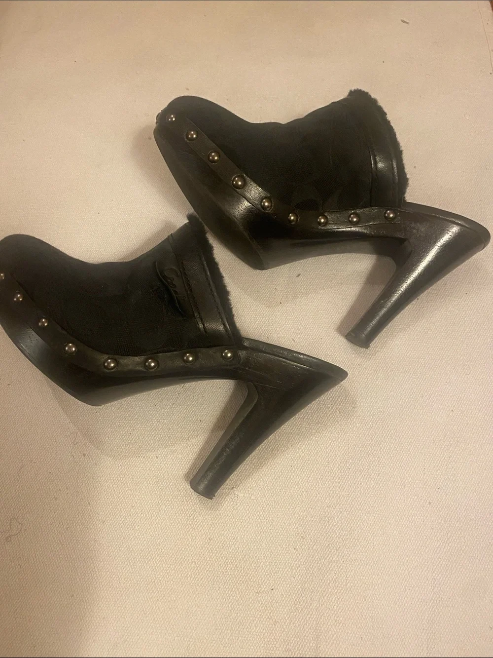 Coach women slip